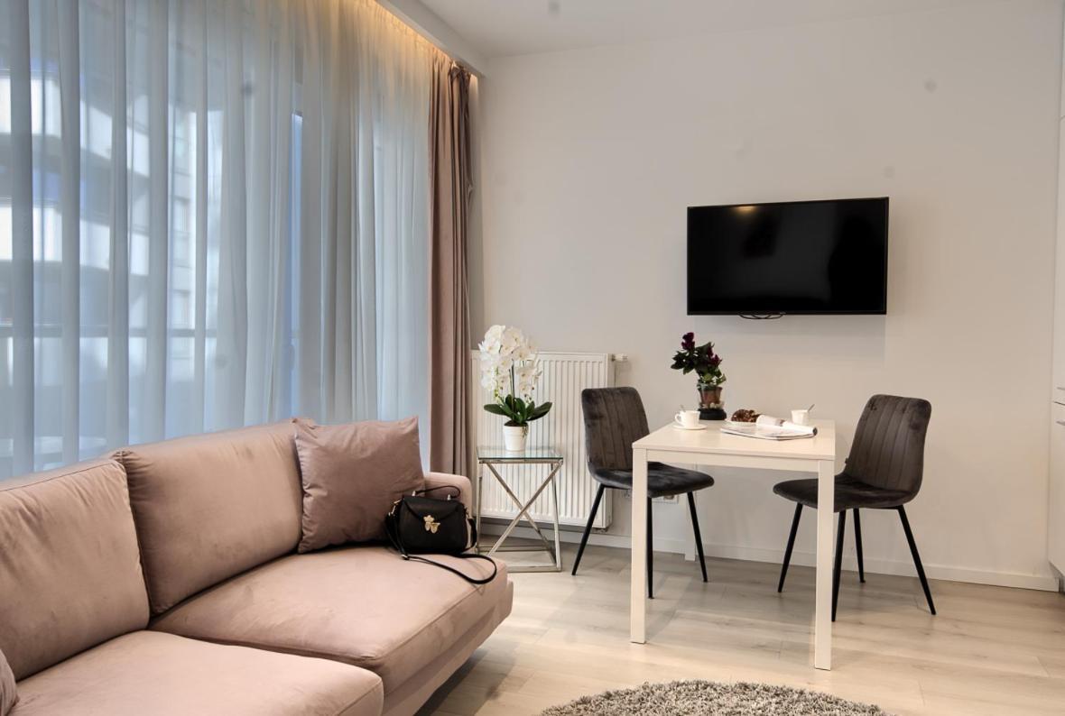 Mayad Residence Warsaw Exterior photo